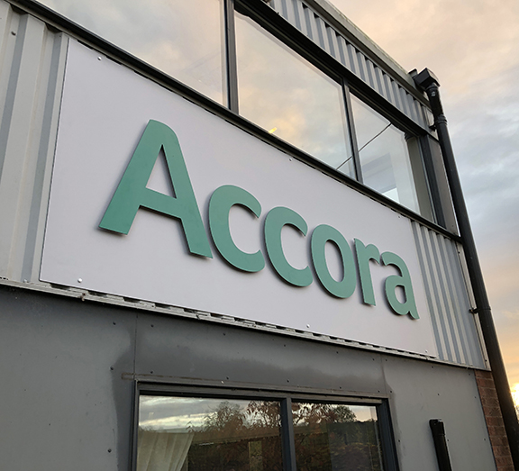 acrylic|buliding-sign|Dibond|graphic|display|board|product-printing|cameo-print-and-displays|large-format-printing|cambridge|feature|st-ives|large-format-printing-cambridge|large-format-printing-st-ives