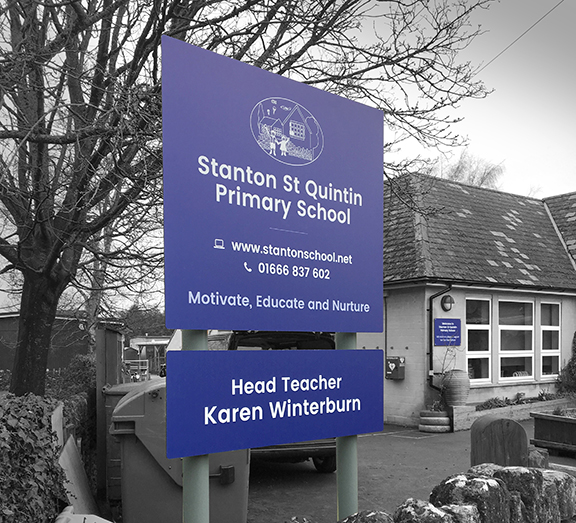 signage|pole-post-sign|outdoor-graphic|display-branding|dibond|ACM-3mm|cameo-print-and-displays|large-format-printing-cambridge|large-format-print-st-ives|product