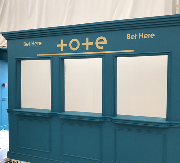 event-graphics|display|vinyl-cut|wall-graphics|display-printing|cameo-print-and-displays|large-format-printing|cambridge|product|st-ives|large-format-printing-cambridge|large-format-printing-st-ives